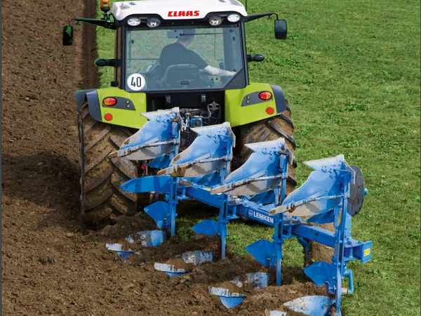 Tractores y maquinaria agrícola